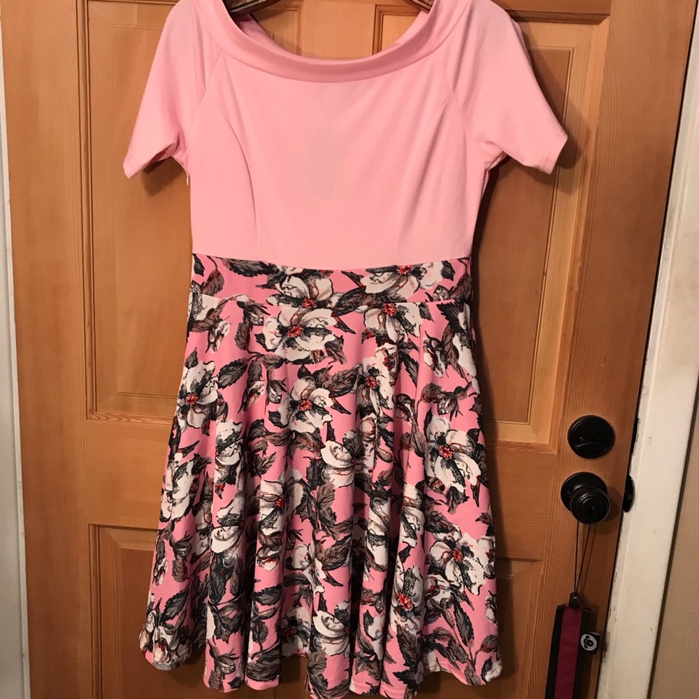 Oxiuli fashion pink dress